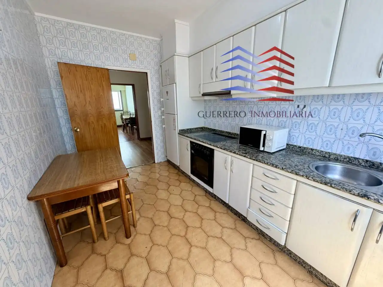 Küche von Wohnung zur Miete in Ourense Capital  mit Heizung, Möbliert und Balkon