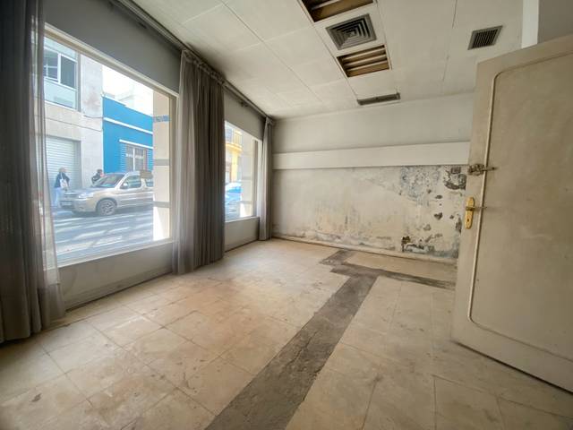 Local comercial en Venta en N/A, 14 en Arenales - Lugo - Avda. Marítima