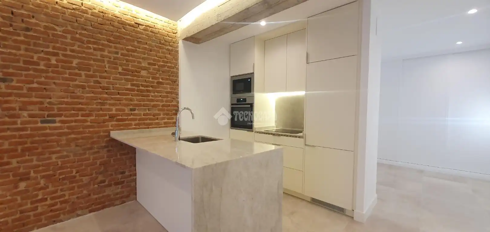 Cocina de Piso en venta en Madrid con Calefacción