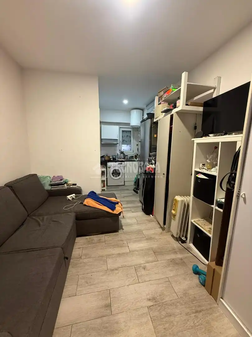 Dormitori de Local en venda en Madrid amb Calefacció