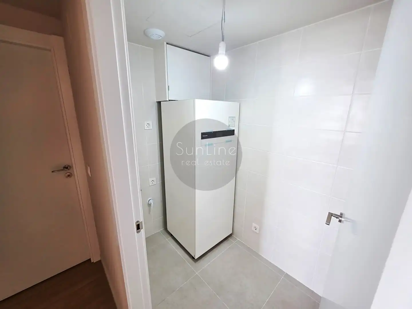 Appartamento con terrazza in affitto a Calle Doctor Domagk, imagen 8