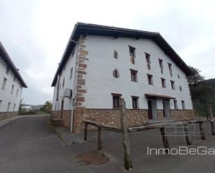 Exterior view of House or chalet for sale in Ziortza-Bolibar  with Air Conditioner and Terrace