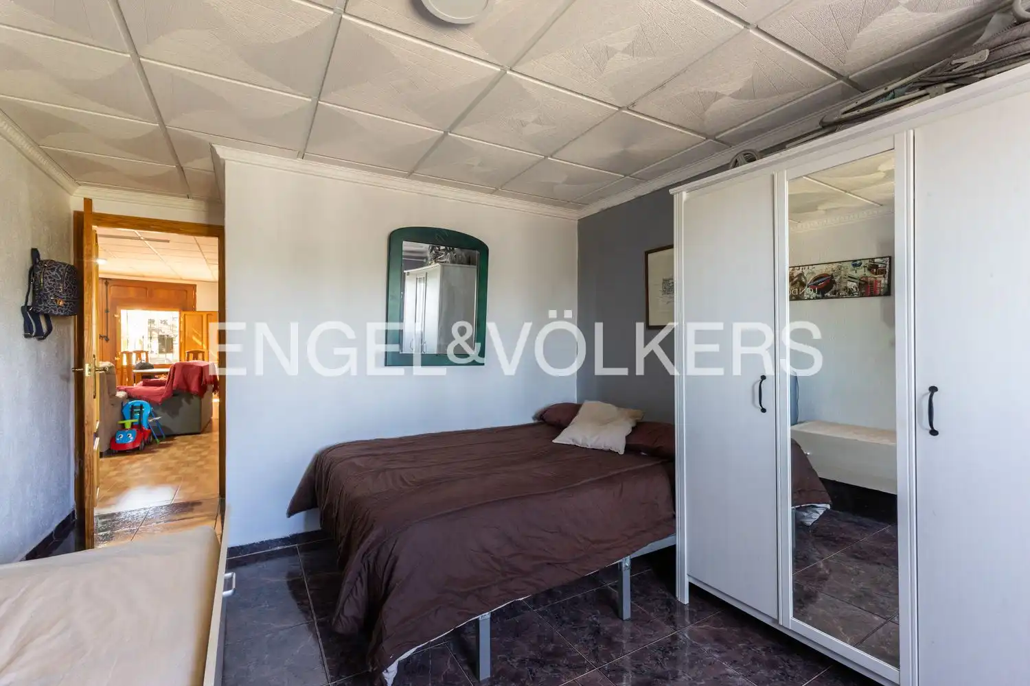 Habitación de Casa o chalet en venta en Chiva con Aire acondicionado, Calefacción y Jardín privado