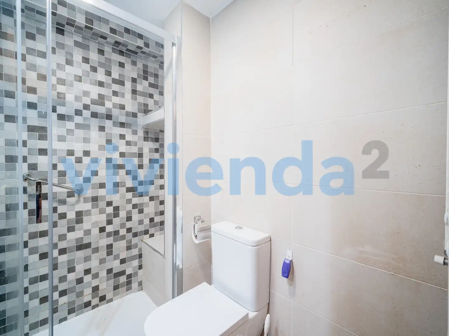 Badezimmer von Wohnung zum Verkauf in Madrid mit Klimaanlage, Heizung und Terrasse