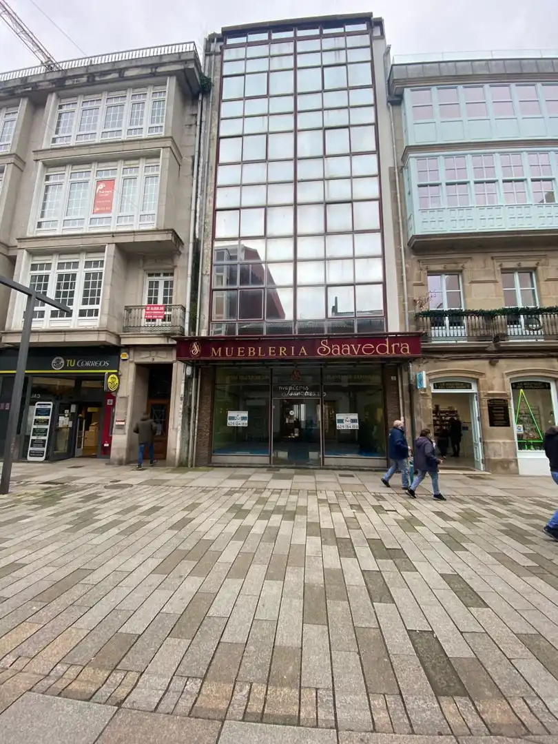 Local comercial en venta en Vilagarcía