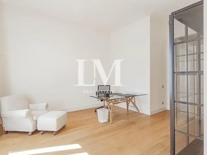 Apartament amb terrassa de lloguer a CORTS CATALANES, imagen 29