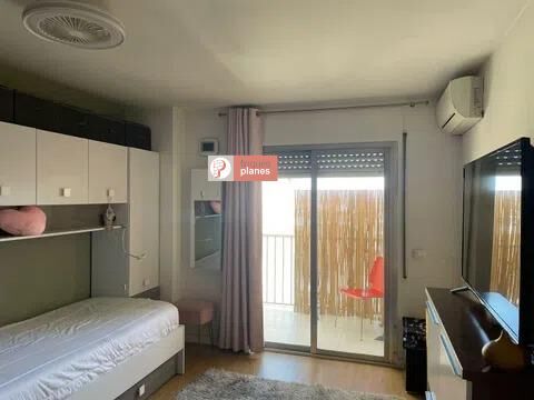 Habitación de Estudio en venta en  Lleida Capital con Calefacción, Parquet y Balcón