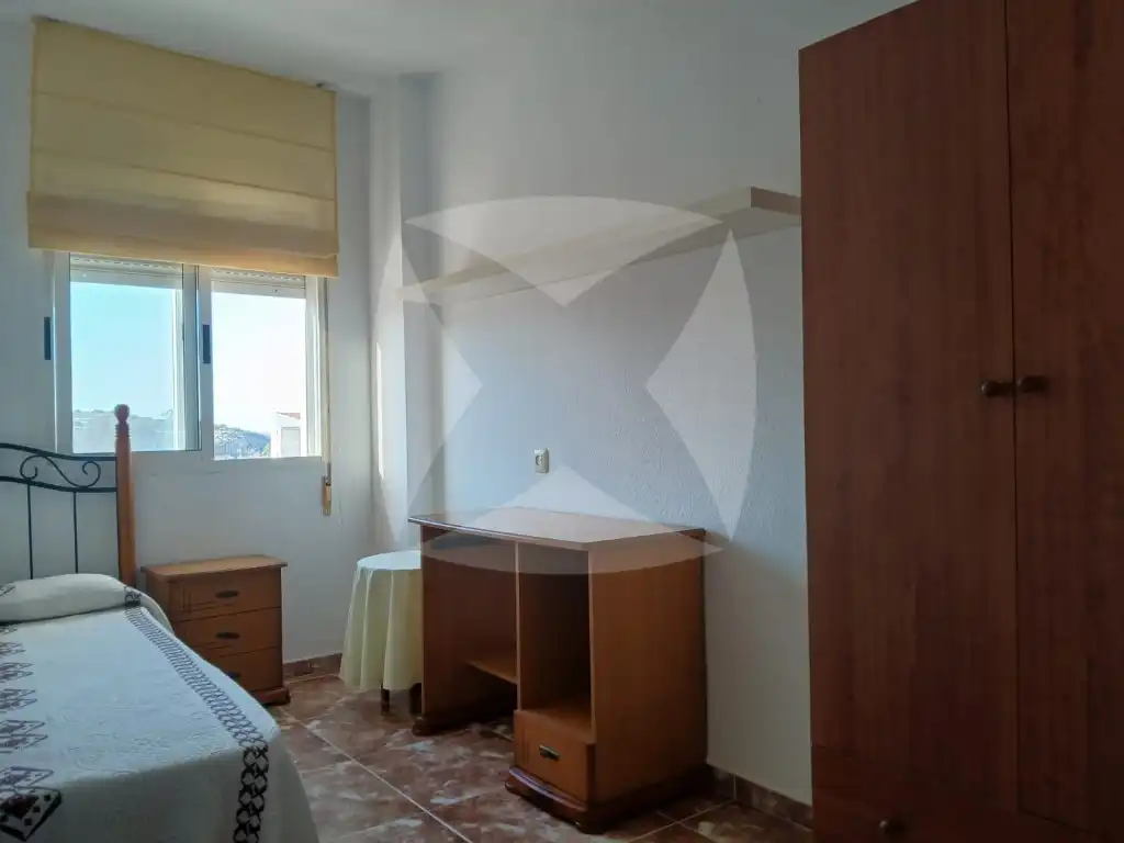 Dormitori de Pis en venda en Cáceres amb Aire condicionat i Moblat