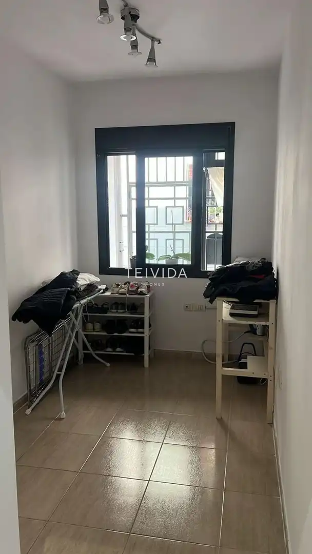 Dormitori de Pis en venda en Arona amb Aire condicionat, Terrassa i Traster