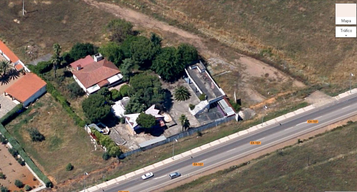 Country house for sale in Badajoz Capital  with Private garden and Terrace