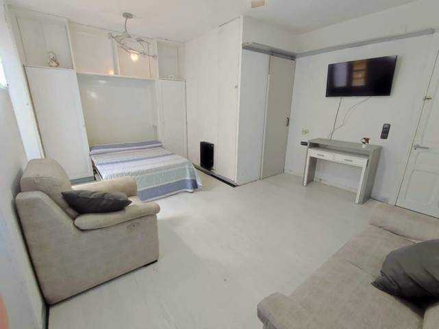 Piso en Alquiler en Área Romántica