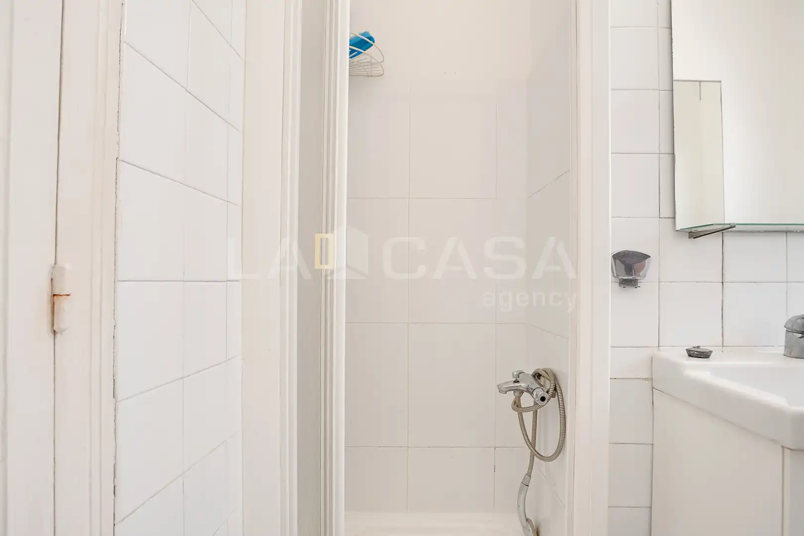 Bathroom of Flat for sale in Barcelona  with Heating and Terrace
