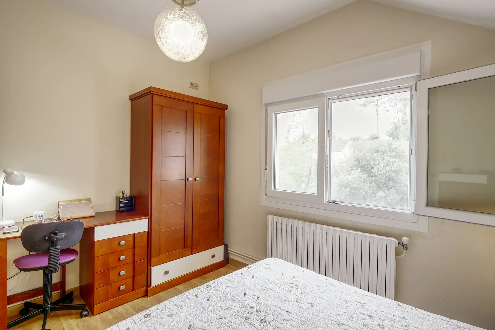 Habitación de Casa o chalet en venta en Lousame con Aire acondicionado, Calefacción y Jardín privado