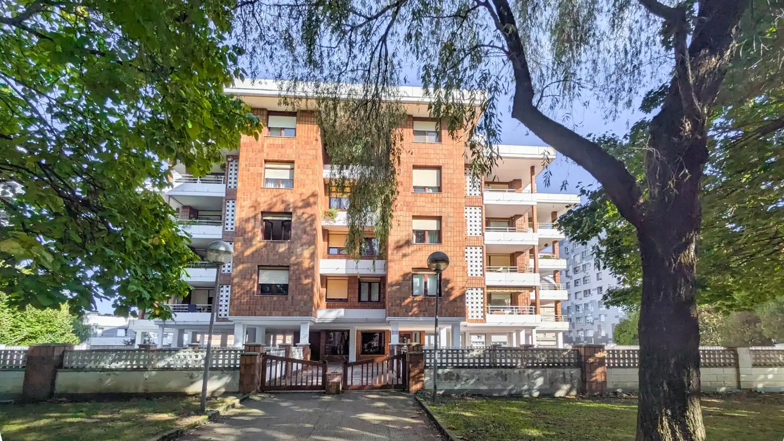 Pis amb jardí en venda a Alisal - San Román, imagen 46
