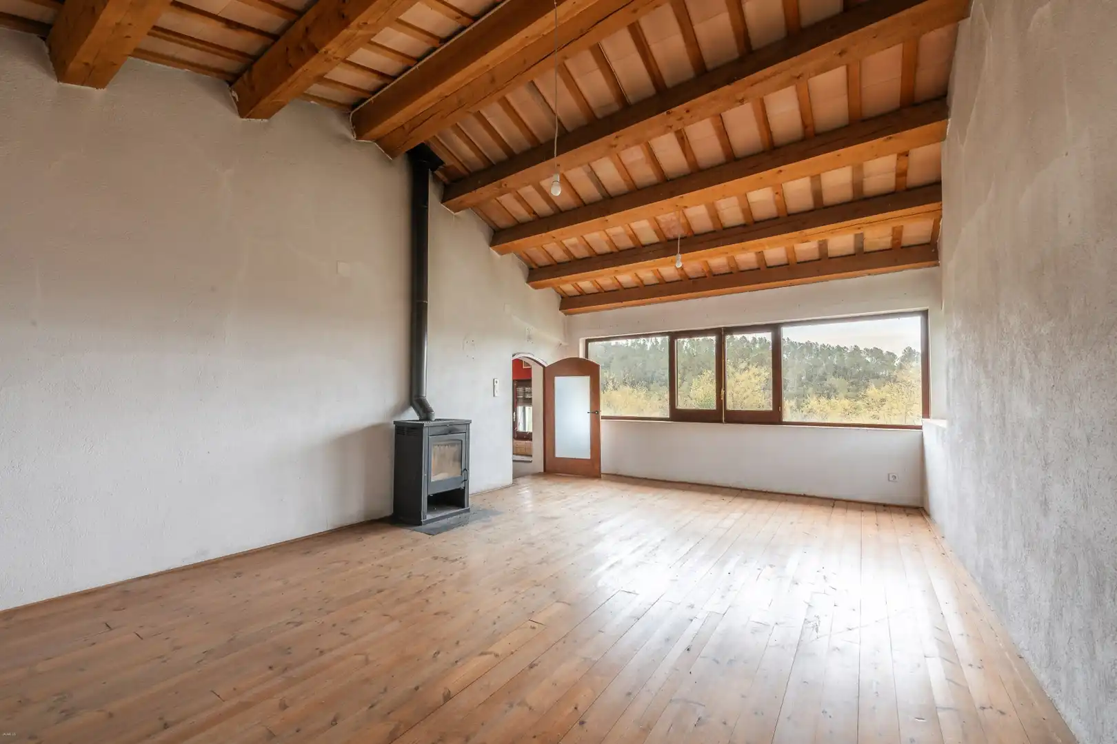 Country house zum Verkauf in Beuda