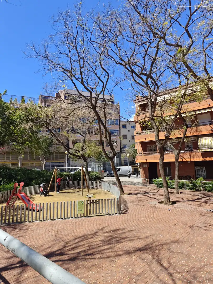 Pis en venda a PURISSIMA CONCEPCIO, El Poble Sec - Parc de Montjuïc