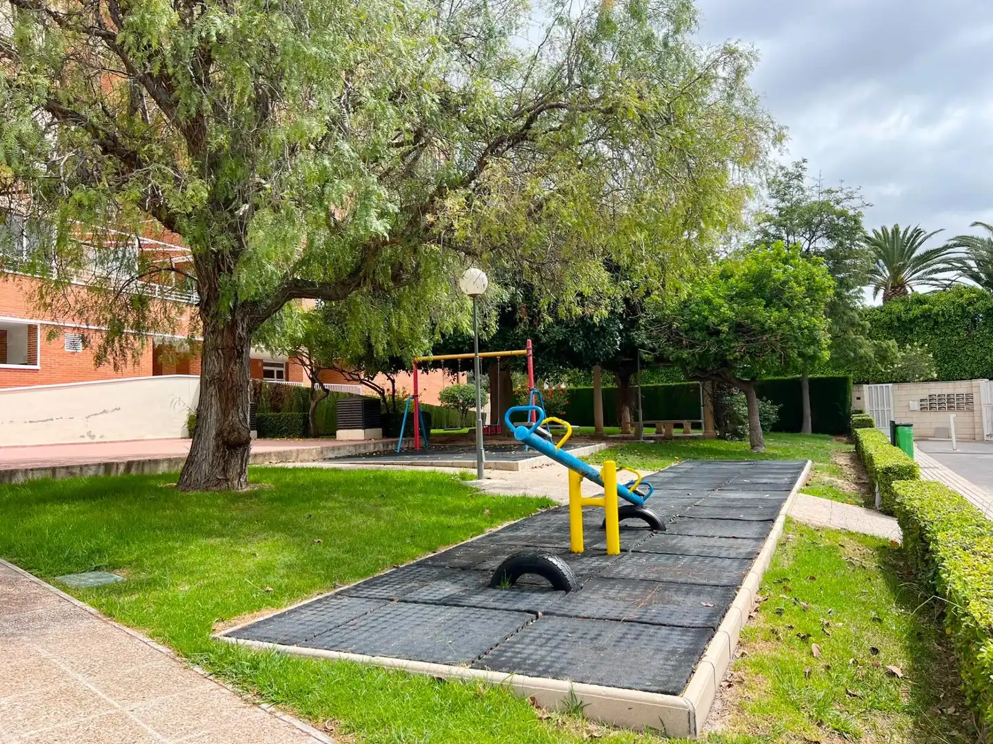 Exterior view of Houses for sale in Elche ciudad