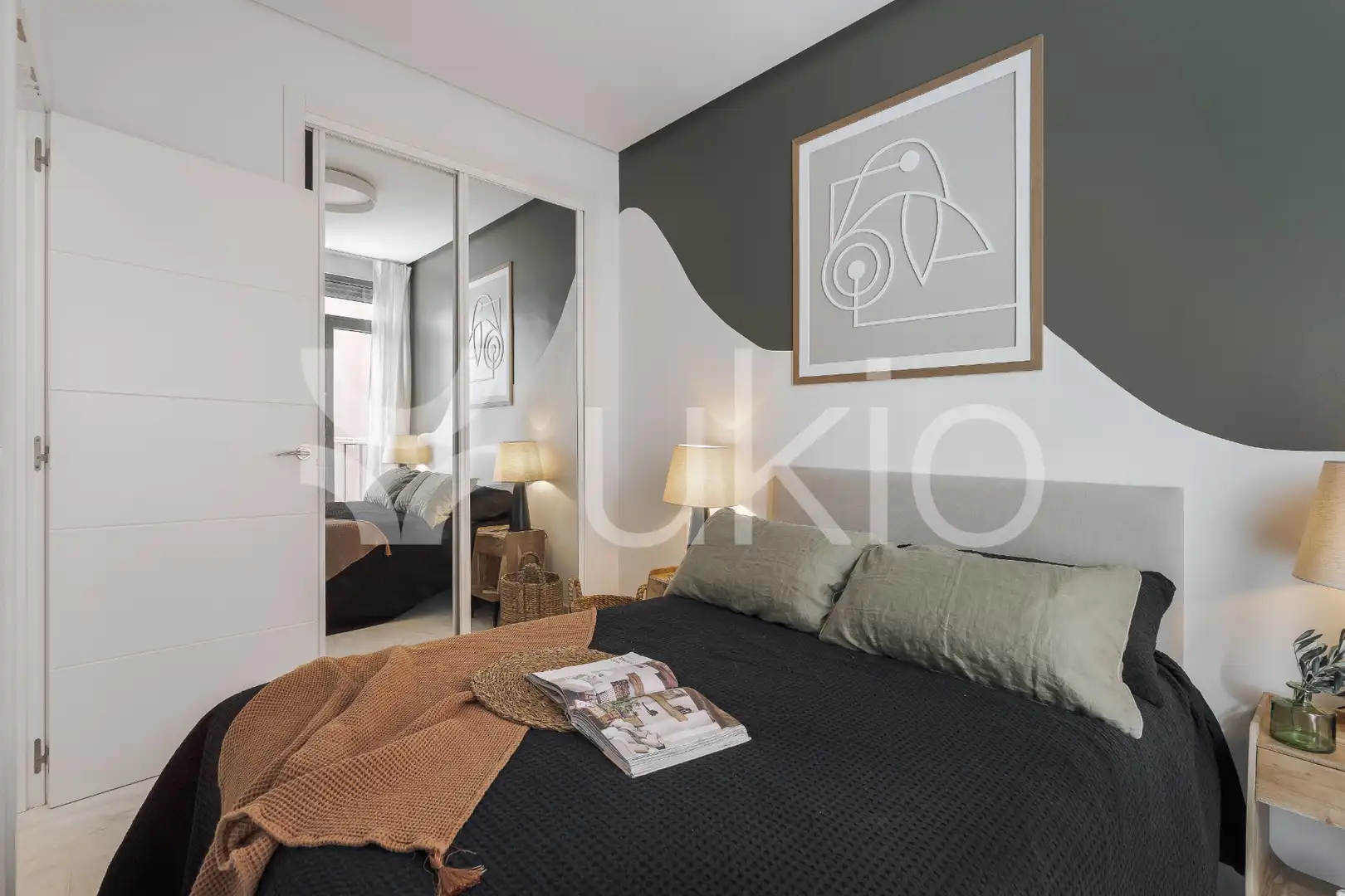 Habitación de Apartamento de alquiler en Madrid con Aire acondicionado, Calefacción y Amueblado