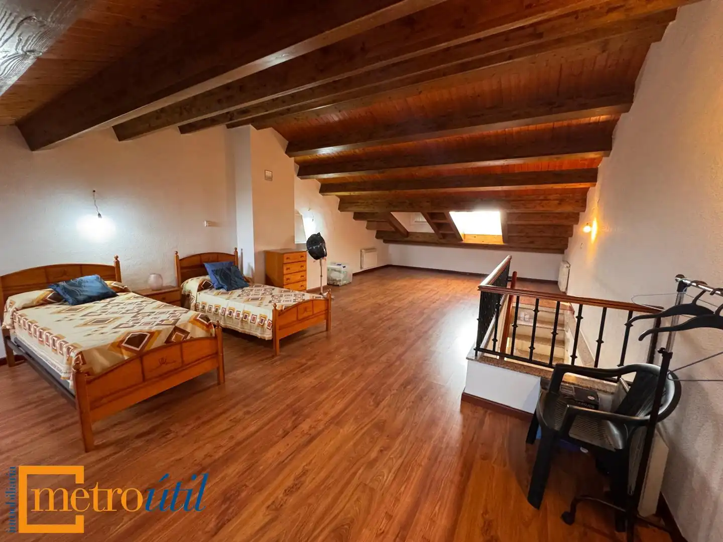 Dormitori de Casa o xalet en venda en Mozárbez amb Calefacció, Jardí privat i Parquet