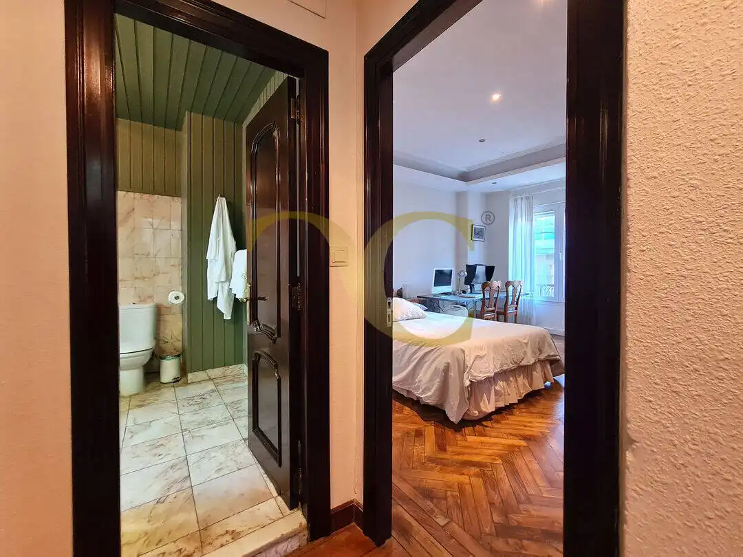 Bedroom of Flat for sale in Gijón   with Heating and Terrace