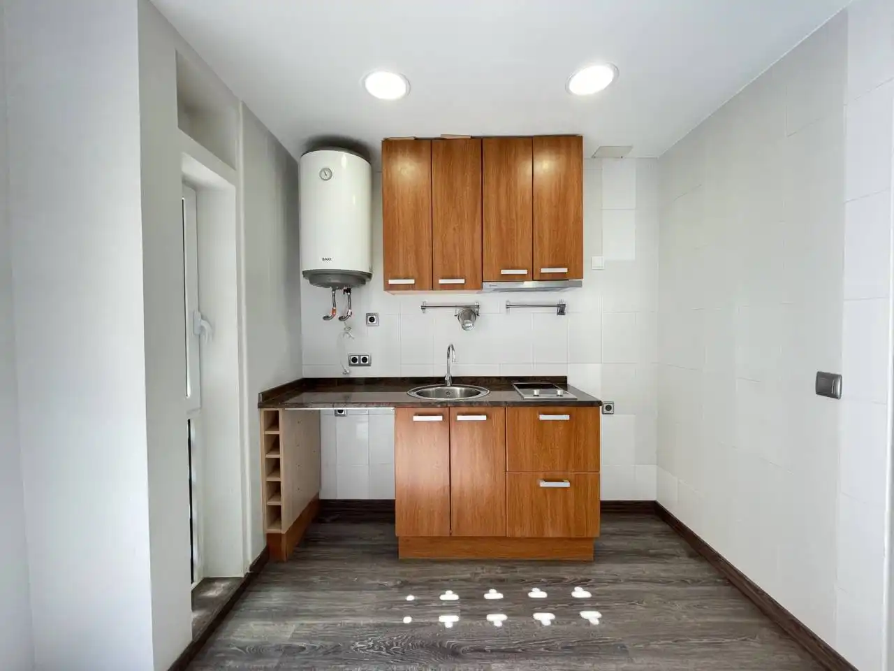 Kitchen of Flat for rent in Barcelona  with Parquet flooring