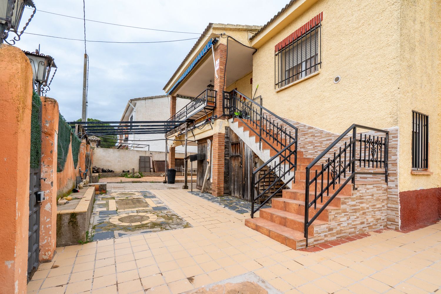 Exterior view of Houses for sale in El Álamo  with Air Conditioner, Heating and Terrace