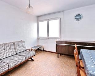 Bedroom of Flat for sale in  Barcelona Capital  with Alarm
