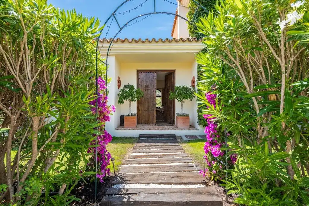 Casa amb piscina en venda a Estepona Pueblo, imagen 10