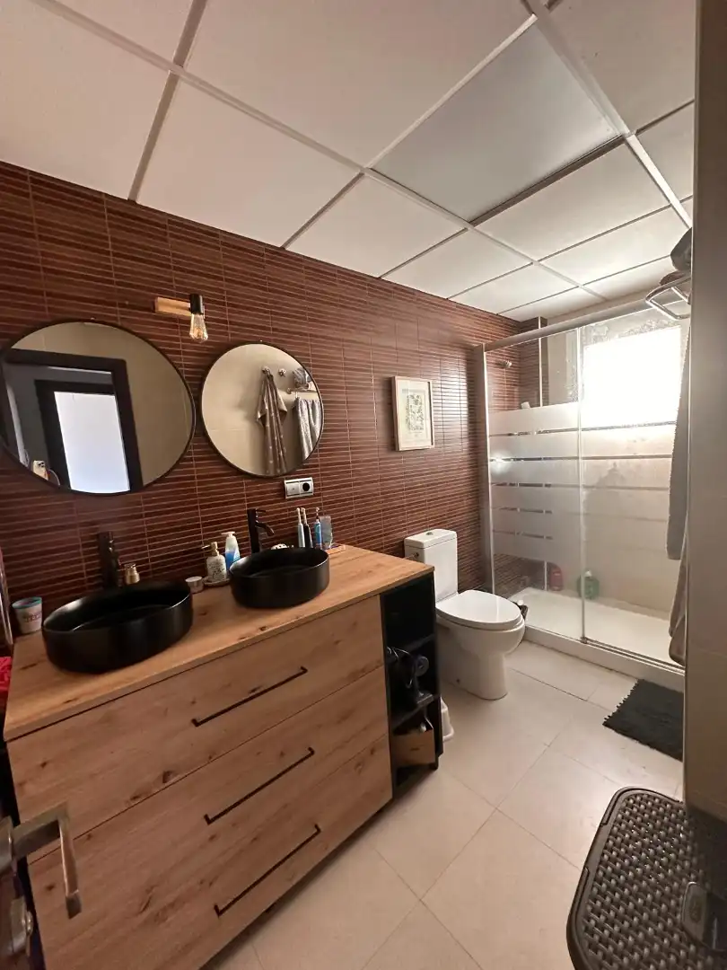 Baño de Ático en venta en El Ejido con Aire acondicionado, Calefacción y Terraza