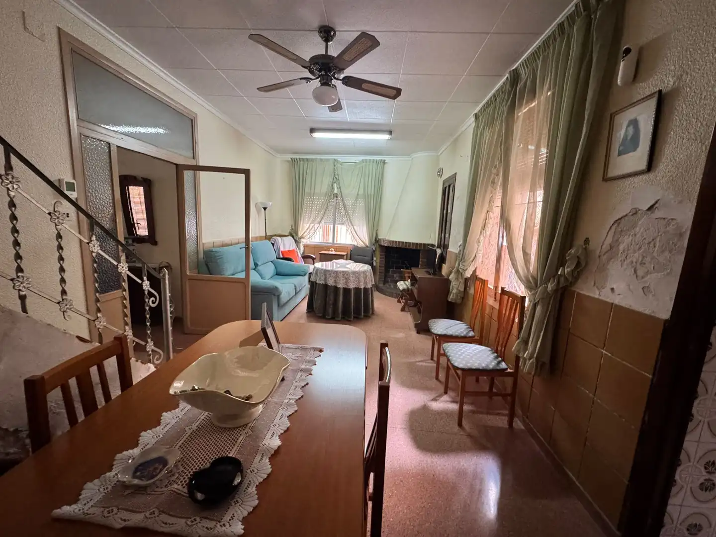 Sala d'estar de Casa o xalet en venda en Archena amb Terrassa i Moblat