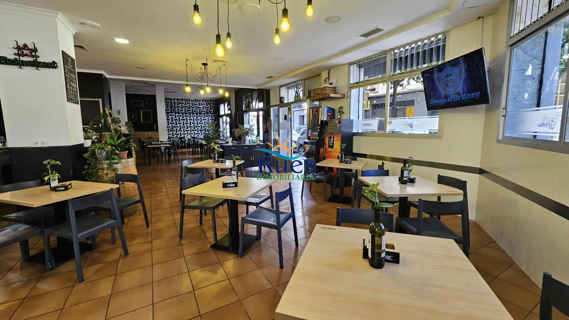 Business premises for transfer in Calle Torre blanca, imagen 12