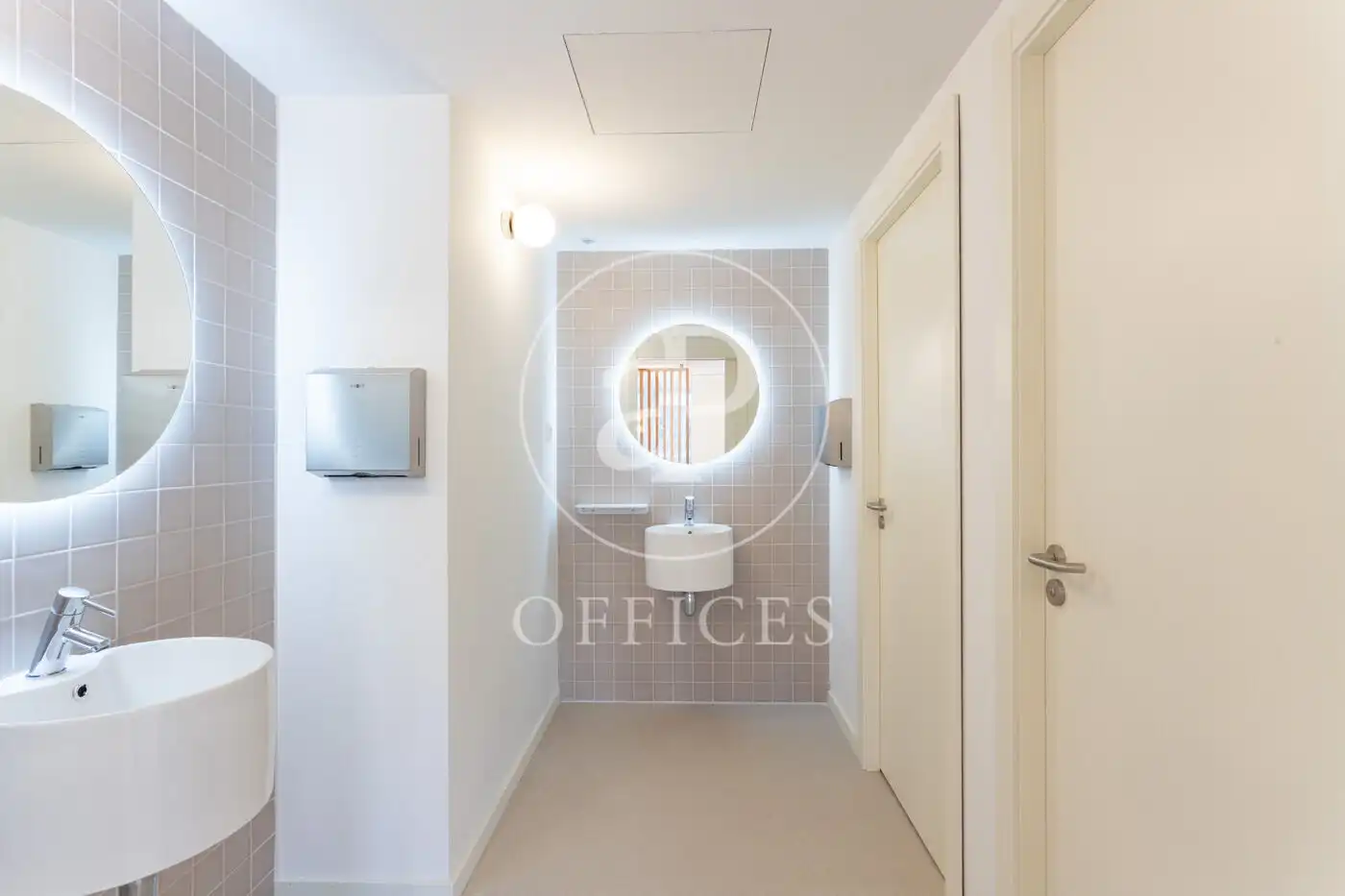 Oficina de alquiler en Esplugues de Llobregat con Calefacción