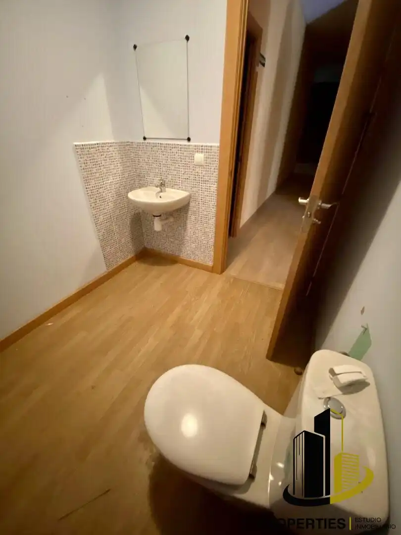 Business premises to rent in Guijuelo, imagen 17