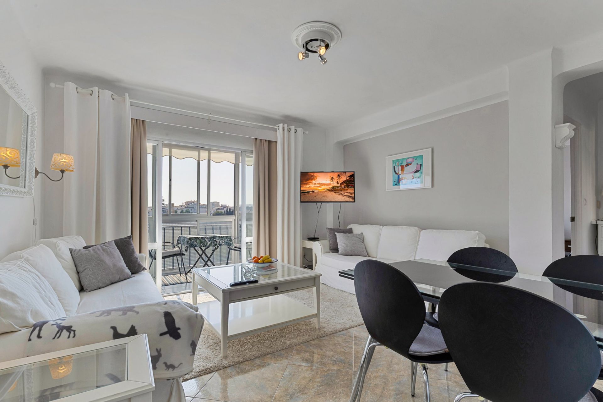 Sala de estar de Apartamento en venta en Fuengirola con Aire acondicionado, Calefacción y Terraza