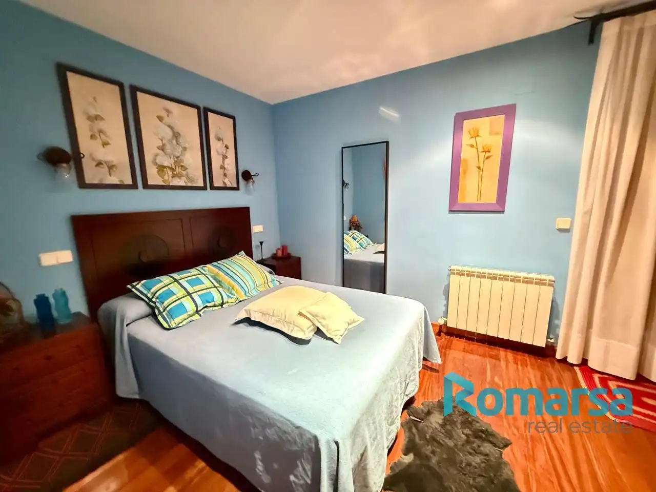 Bedroom of Houses for sale in Bohoyo  with Heating, Parquet flooring and Furnished