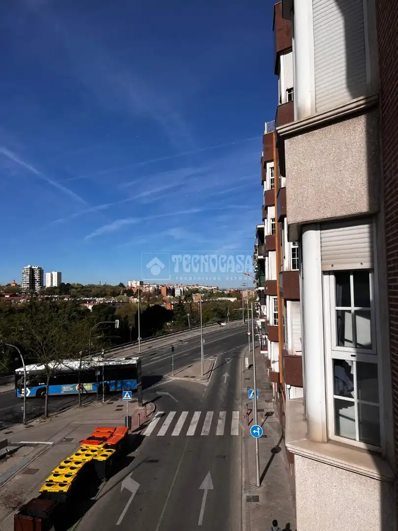 Vista exterior de Piso de alquiler en Madrid