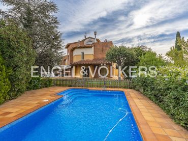 Reihenhaus mit Pool zum Verkauf in Can Violí  - Can Poi del Bosc