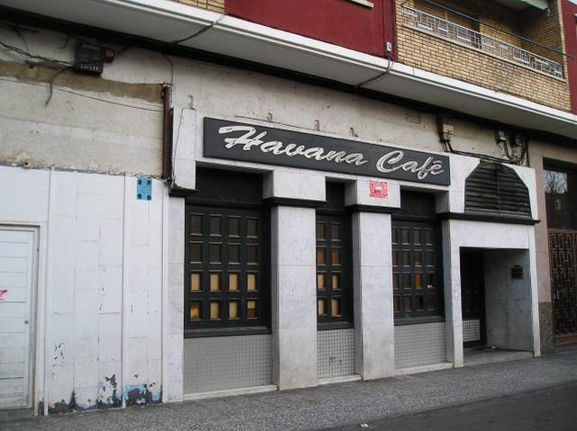 Local comercial en Venta en Justo Navarro, 3 en Plaza de Toros - Barón de Warsage