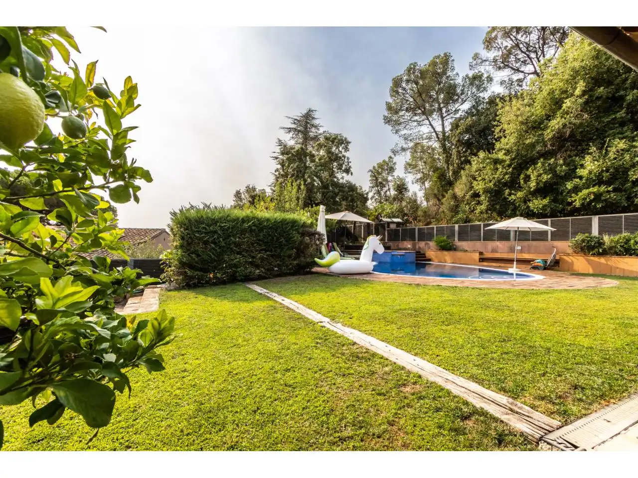 Jardí de Casa o xalet en venda en Castellar del Vallès amb Aire condicionat, Calefacció i Jardí privat