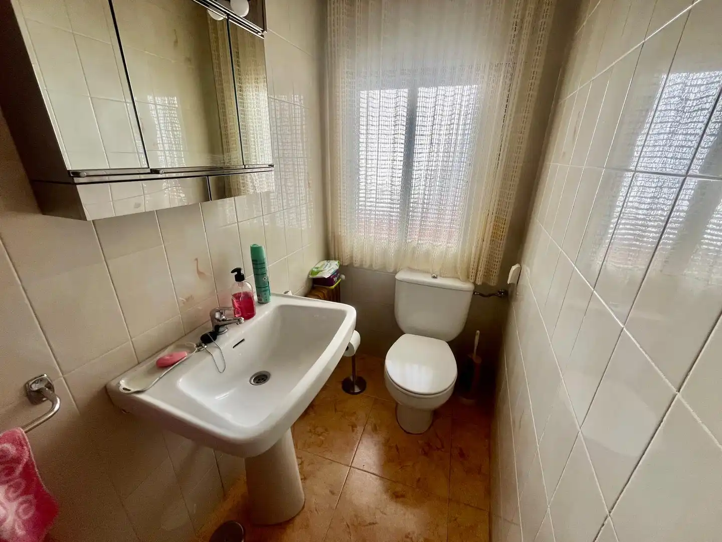 Baño de Casa adosada en venta en Fernán Caballero con Jardín privado y Amueblado