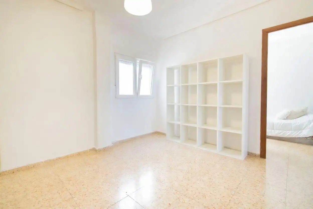 Piso en venta en Valencia con Aire acondicionado, Trastero y Balcón