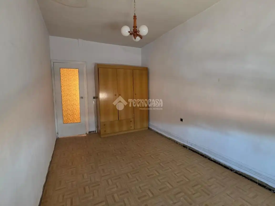Habitación de Piso en venta en Móstoles con Aire acondicionado y Calefacción