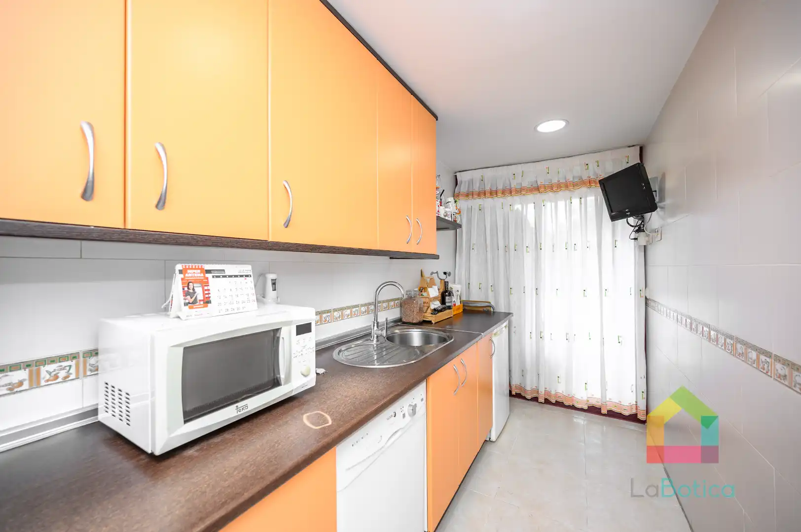 Cocina de Piso en venta en Cabañas de la Sagra con Aire acondicionado y Calefacción