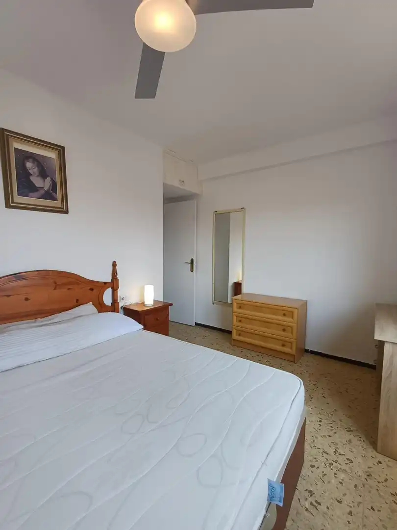 Wohnung zur Miete in Calle Hermano Rufino, Ciudad Jardín - Tagarete - El Zapillo