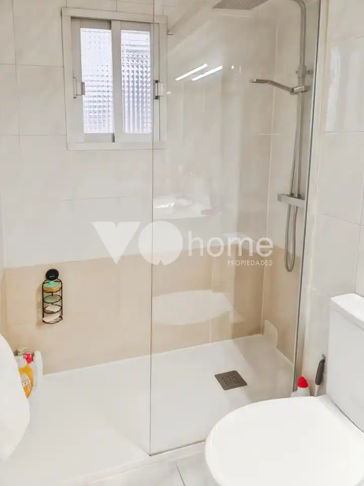 Baño de Planta baja en venta en Madrid con Calefacción