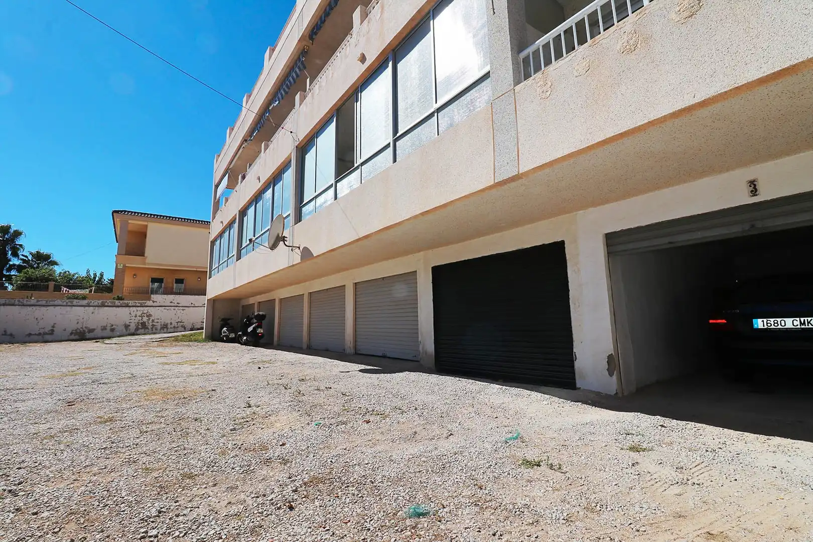 Vista exterior de Piso en venta en Guardamar del Segura con Terraza, Amueblado y Lavadora