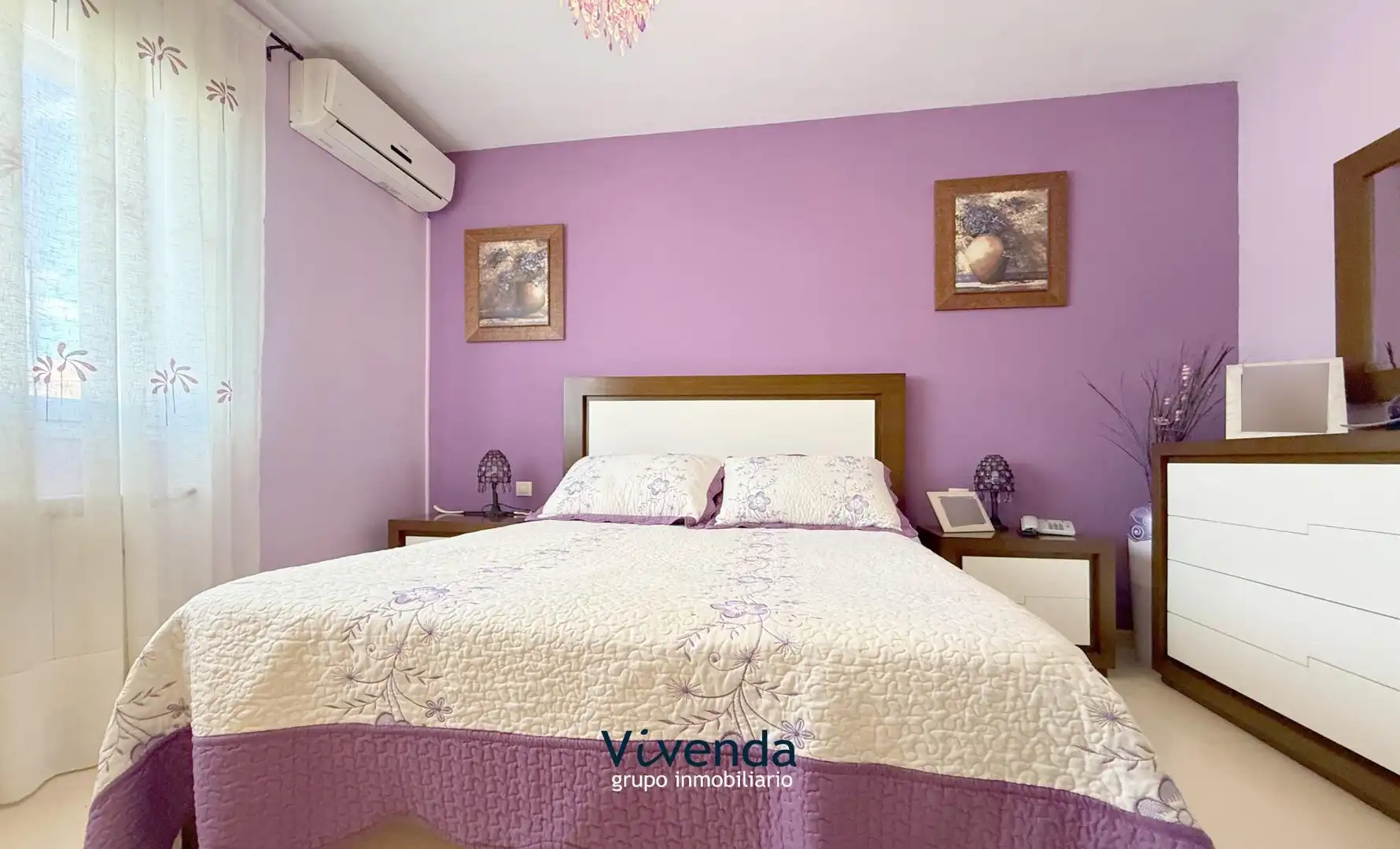 Habitación de Casa adosada en venta en Cedillo del Condado con Calefacción, Terraza y Trastero