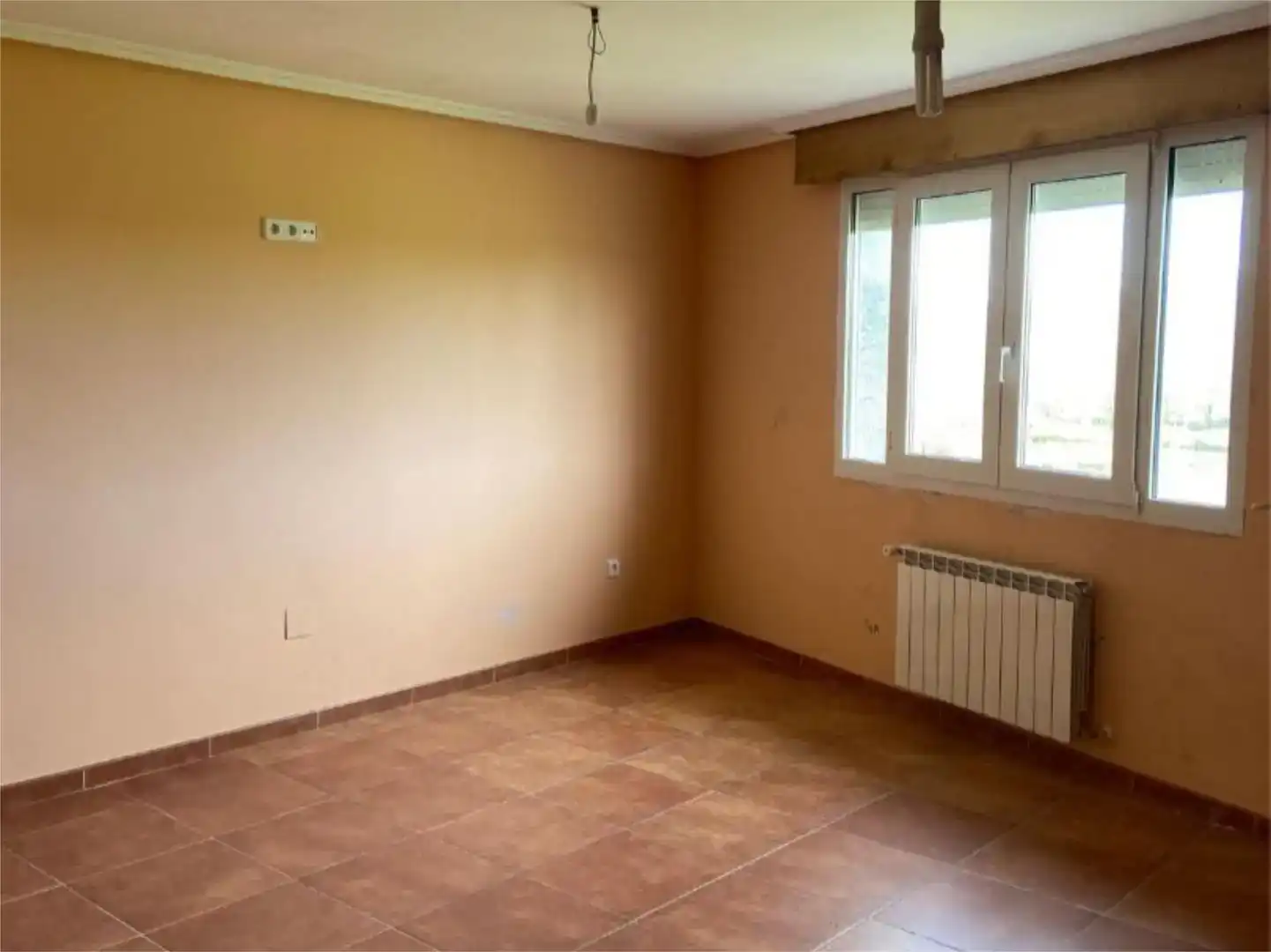 Bedroom of Country homes for sale in Parada de Sil  with Private garden, Parquet flooring and Storage room