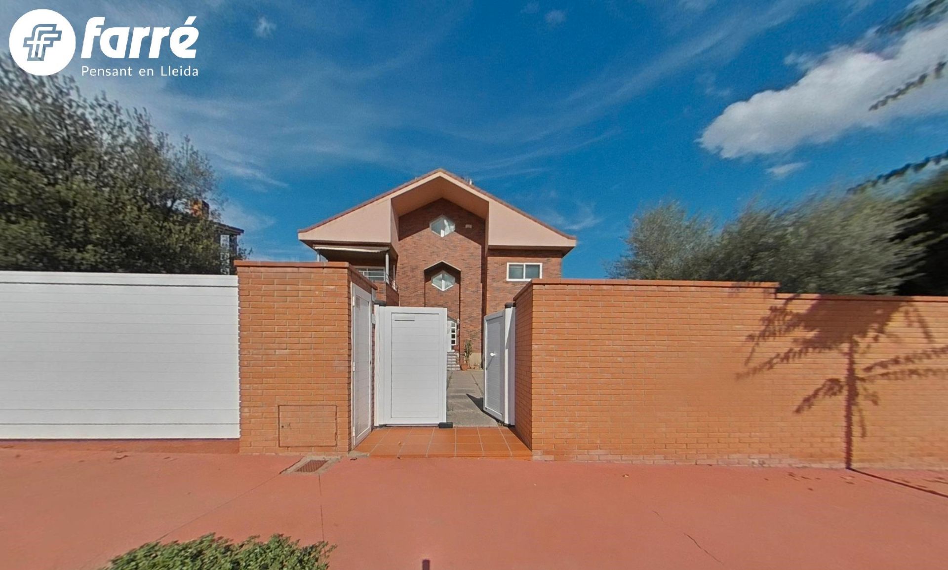 Exterior view of House or chalet for sale in  Lleida Capital  with Air Conditioner, Heating and Private garden