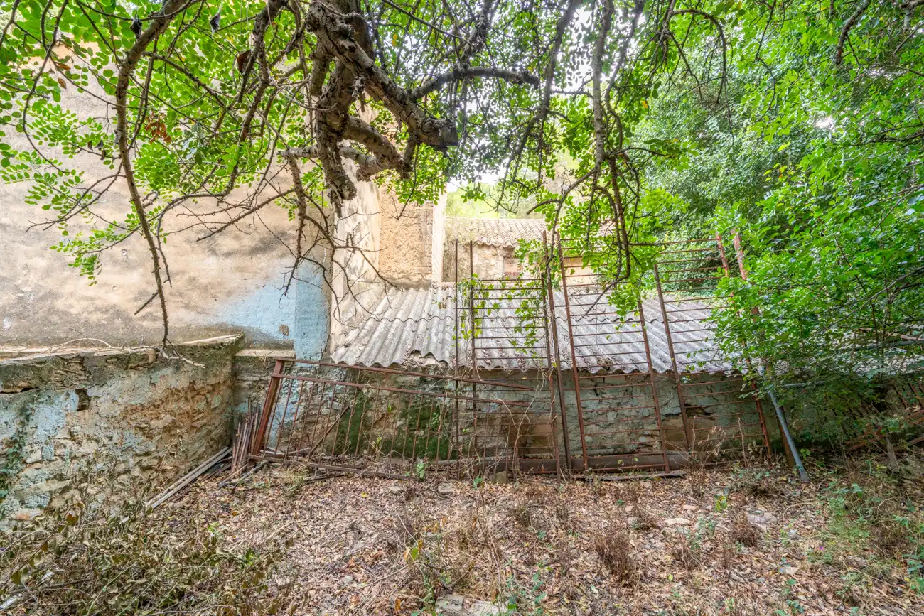 Country homes for sale in C-12, Aldover